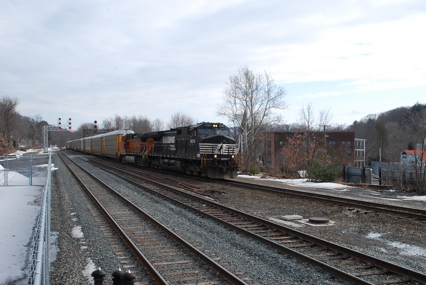 Photo of panam train 205 with ns & bnsf power @ greenfield jct ma