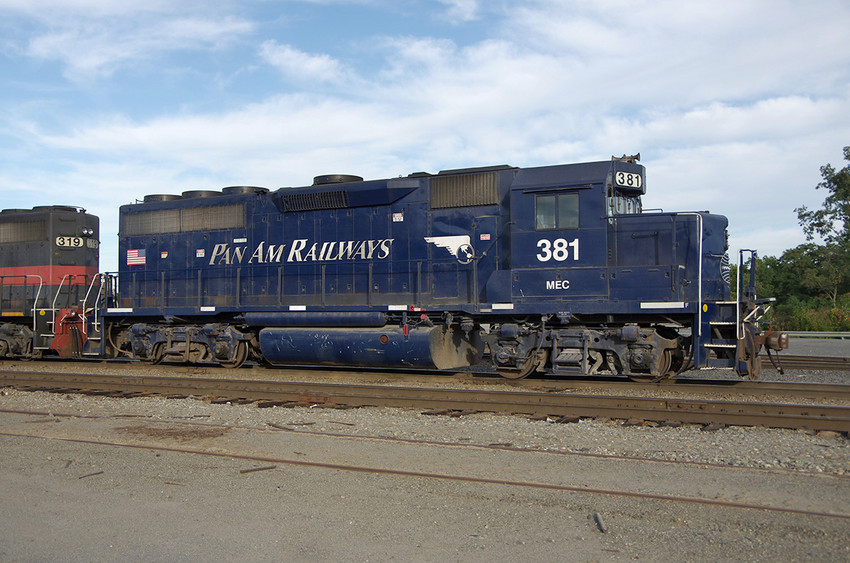 Photo of Pan Am Railways 381 at Waterville