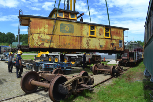 Photo of Maine Central Railroad Caboose 610 on the Move (3 of 4)