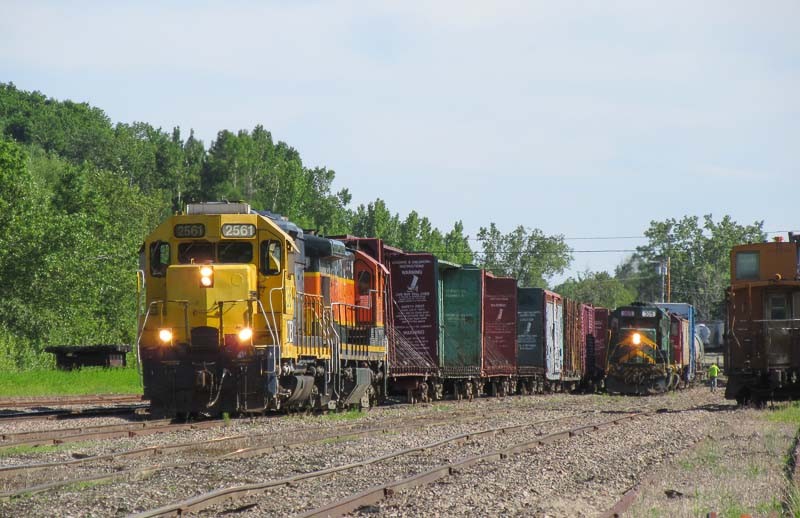 Photo of CMQ train 710  Newport, VT