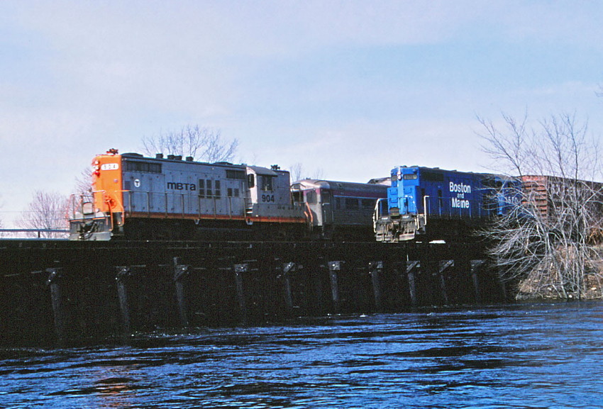 Photo of MBTA/Boston & Maine @ Lowell, Ma.