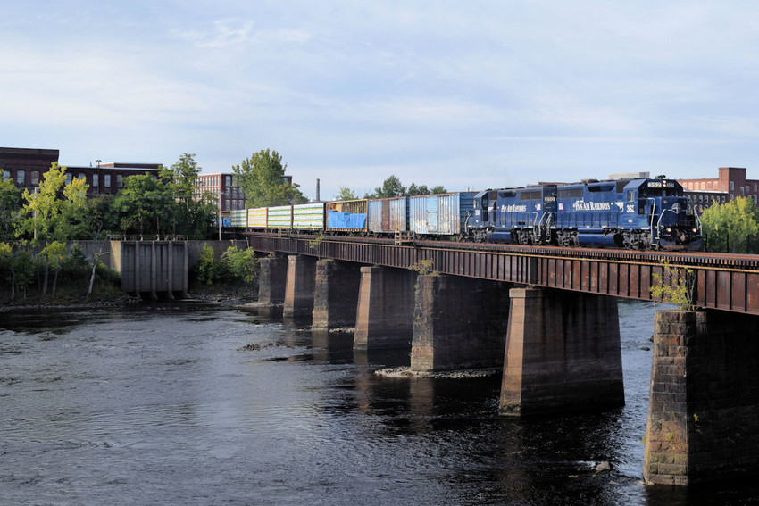 Photo of EDPL crossing the Connecticut