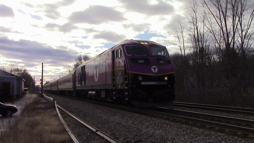 Photo of MBTA HSP-46 #2027