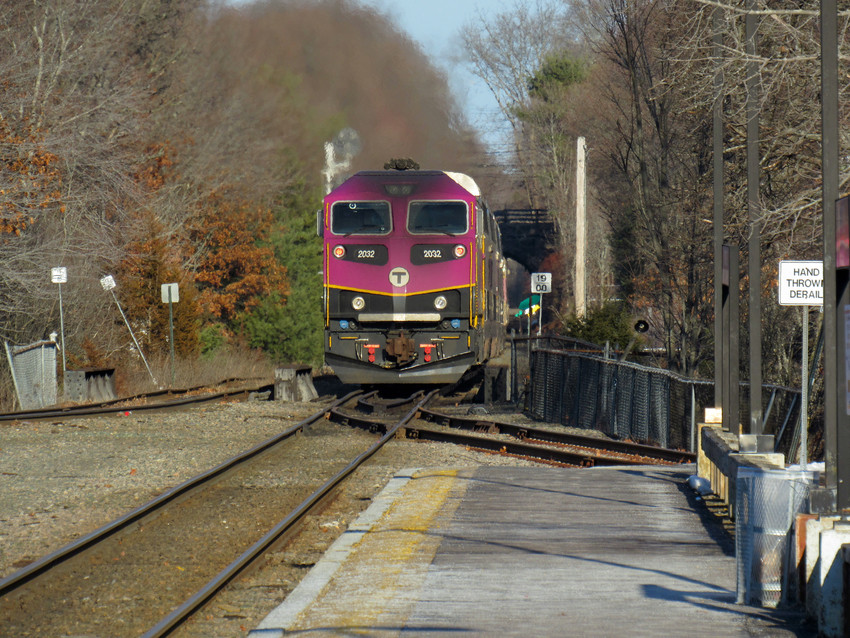 Photo of MBTA leaving Walpole, MA