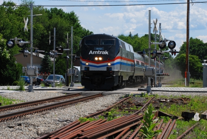 Photo of Amtrak exhibit train at S. Deerfield