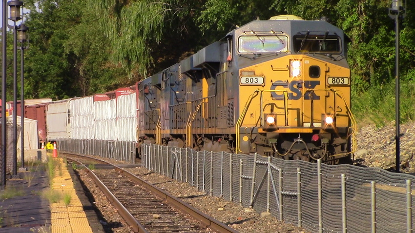 Photo of W/B freight