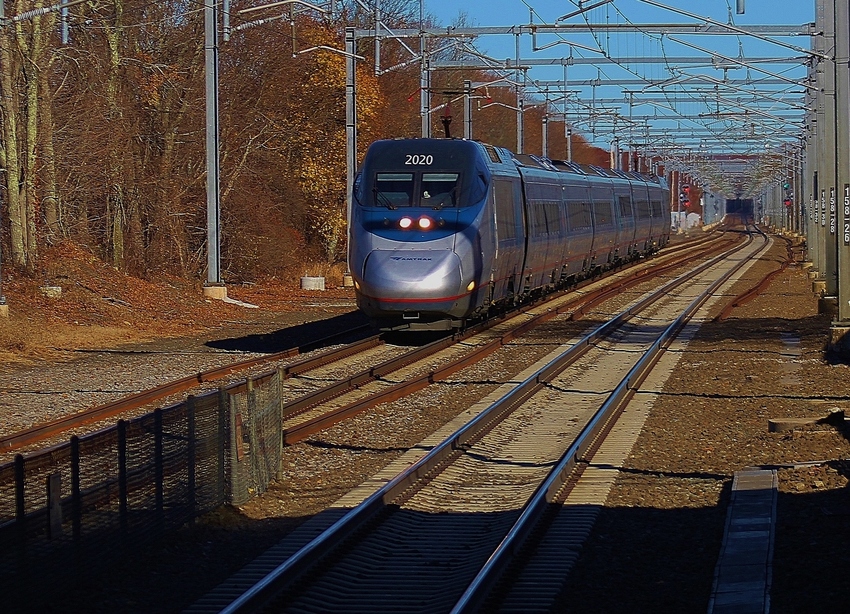 Photo of Acela on the move