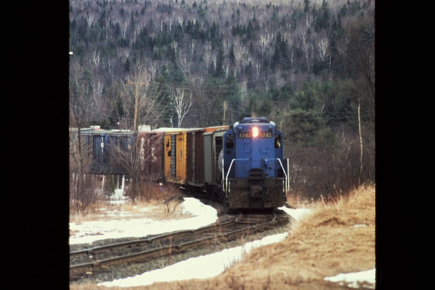 Photo of Groveton switcher southbound at Northumberland,NH