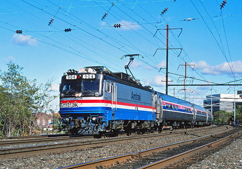 Photo of Amtrak @ Elizabeth, NJ.