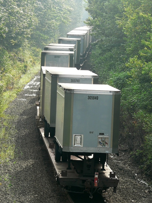 Photo of CSX UPS train at Charlton, MA