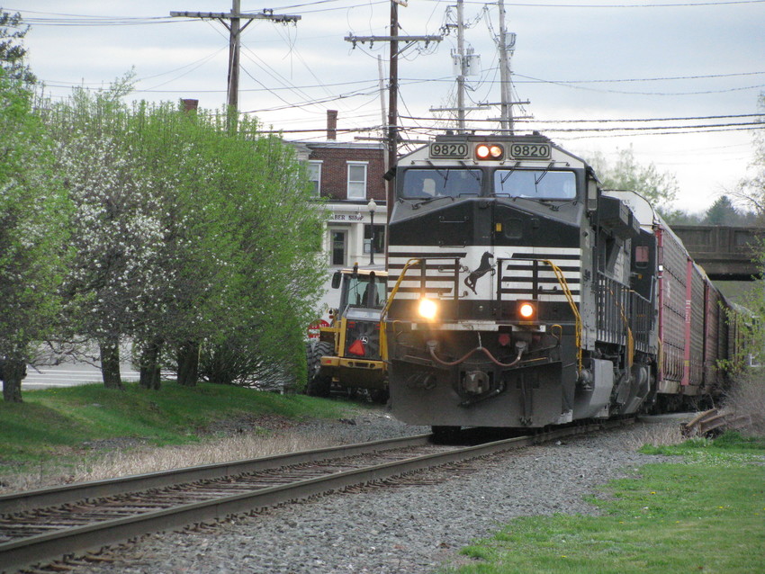 Photo of train 28n
