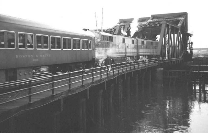 Photo of B&M EXCURSION AT NORTH STATION