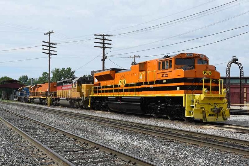 Photo of NECR 324 power for tonights run south