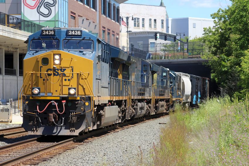 Photo of A lengthy CSX is seen in Pittsfield, MA