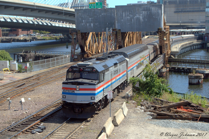 Photo of Amtrak 683 at Tower A