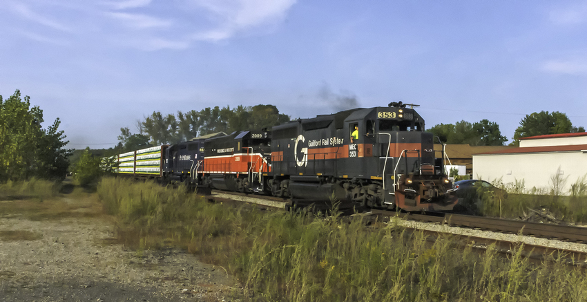 Photo of EDPL Passing Through South Deerfield, MA