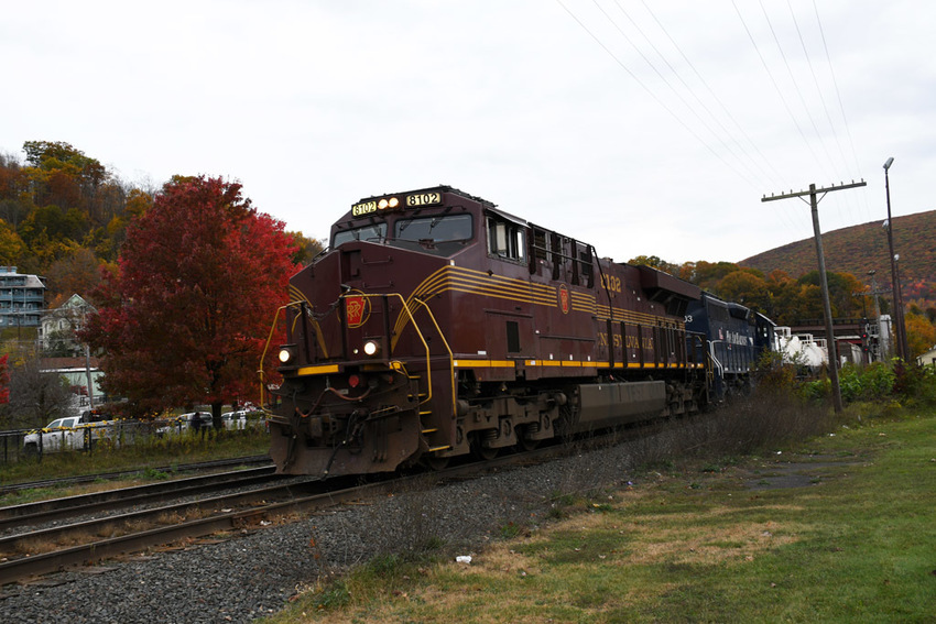 Photo of NS 8102 in North Adams