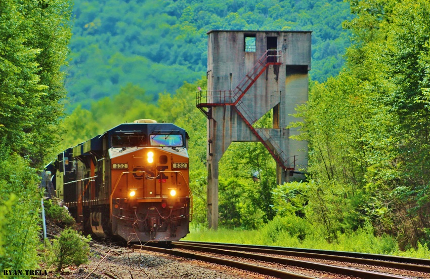 Photo of Westbound at Chester coal tower