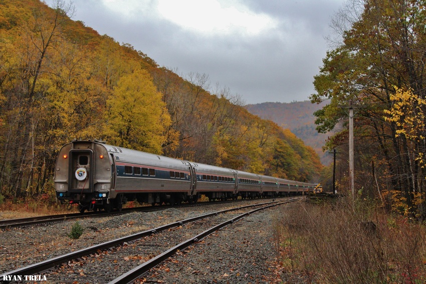 Photo of Amtrak Autumn Express special