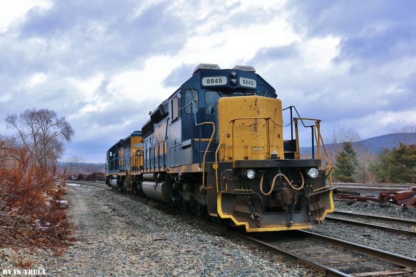 Photo of SD40-2's sit idle @ Pittsfield Yard