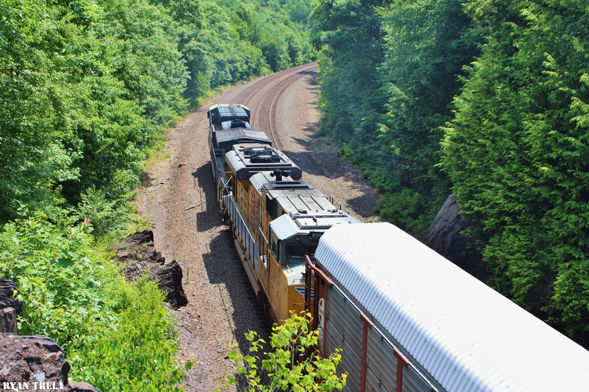 Photo of UP SD70ACe on the Boston Line