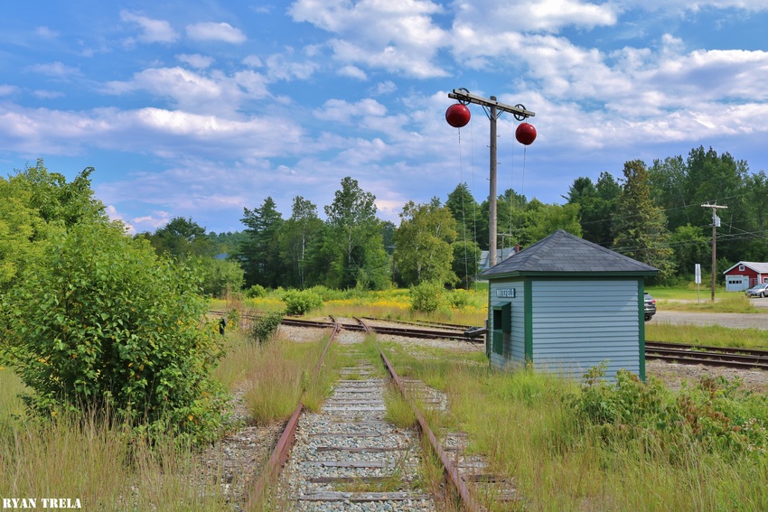Photo of Looking south at the old Ball Signals
