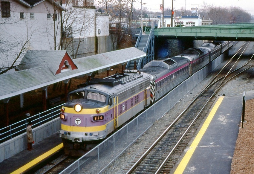 Photo of Inbound T to Boston South Station arriving Natick