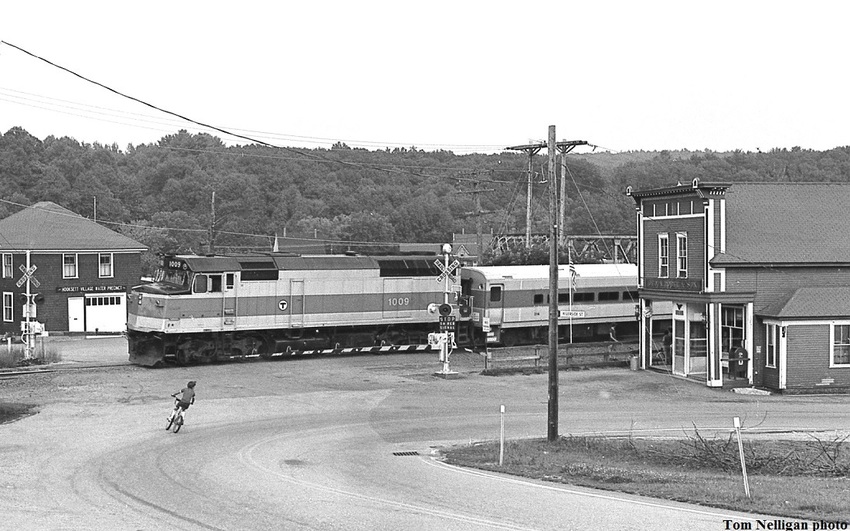 Photo of the Concord train