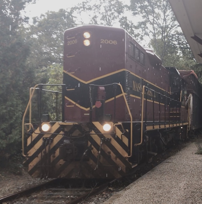 Photo of The Massachusetts Coastal Railroad’s C&D Train On October 23rd, 2018