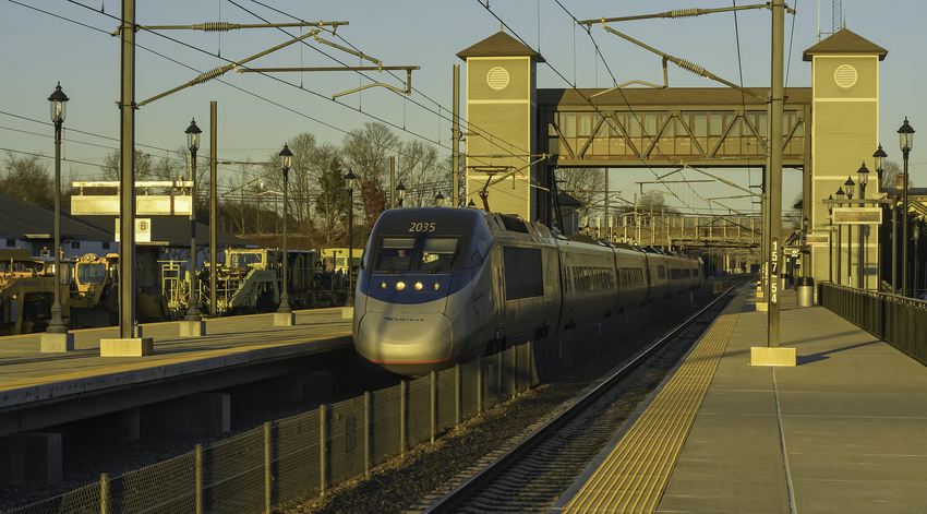Photo of Acela Train 2257 Heading Into Late Afternoon Sun