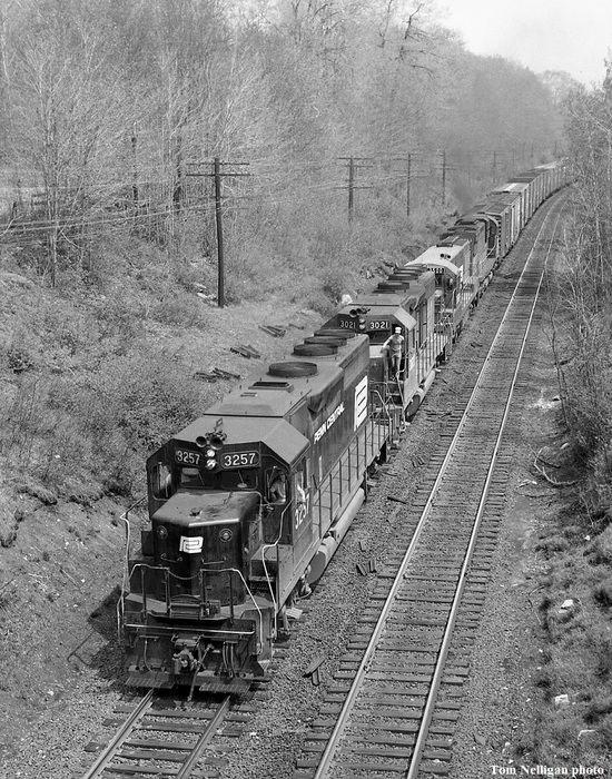 Photo of westbound on the B&A