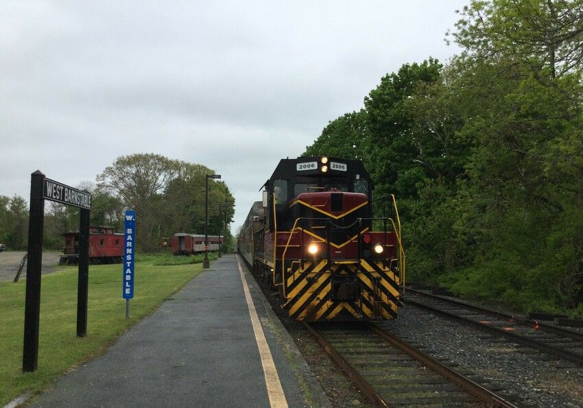 Photo of MC 2006 at West Barnstable with the Scenic Train
