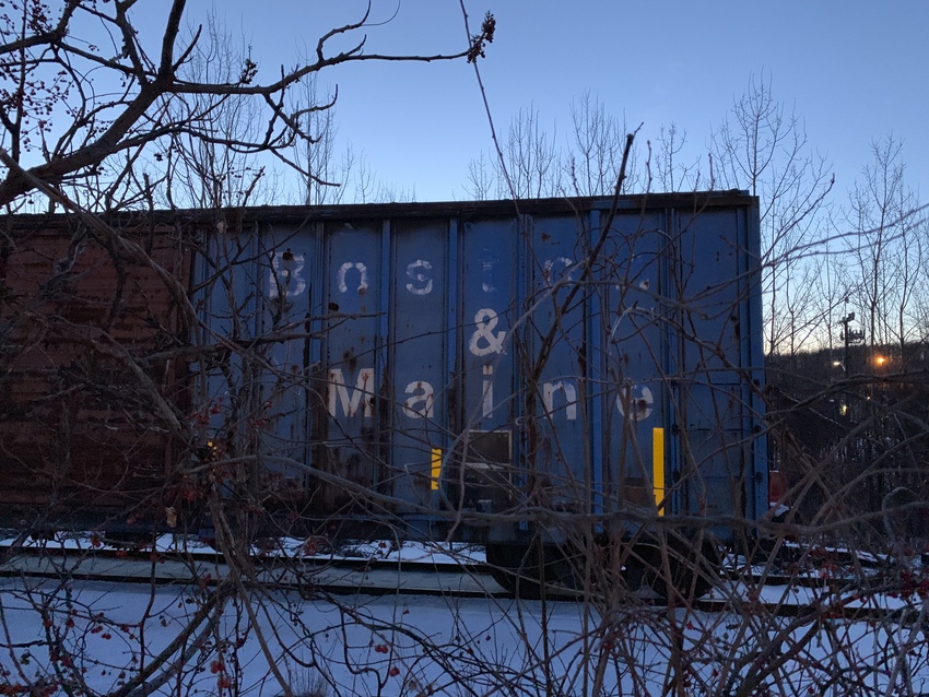 Photo of Graffiti free Boston and Maine boxcar.