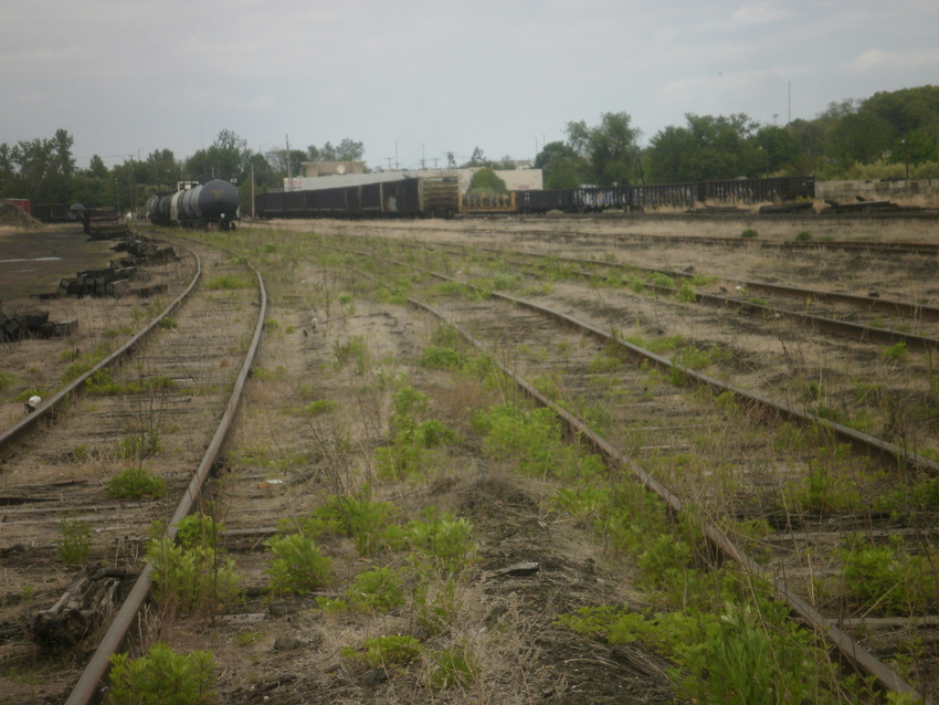 Photo of northbound eastbound classification yard