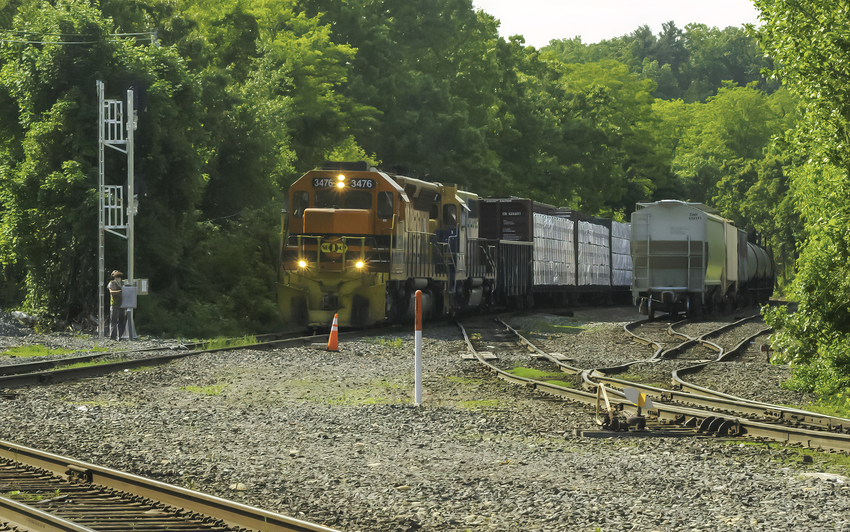 Photo of New England Central Preparing to Cross CSX at Palmer, MA