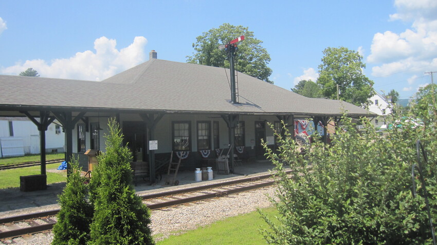 Photo of Station at Union, NH