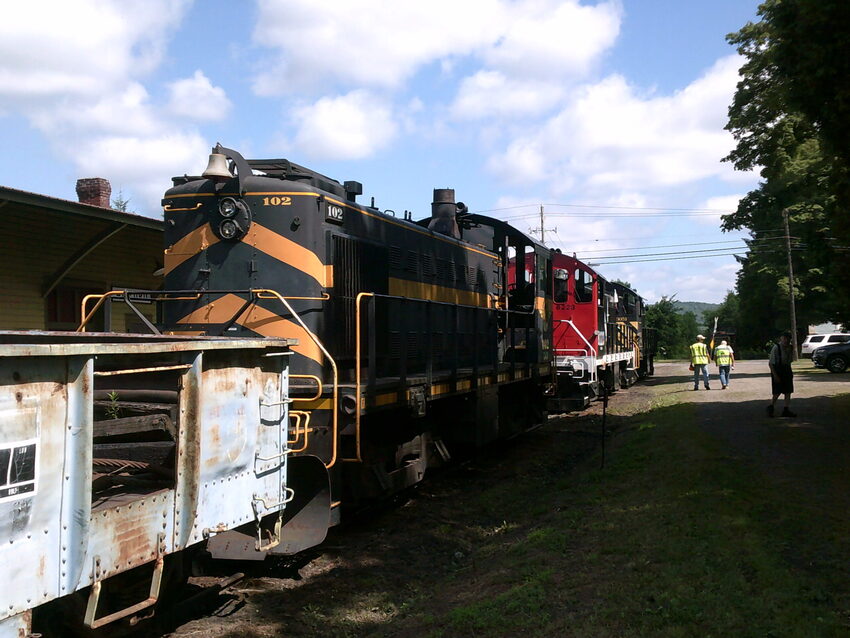 Photo of Wreck train return