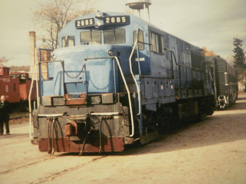 Photo of nh 2525 prior to paint job at essex ct
