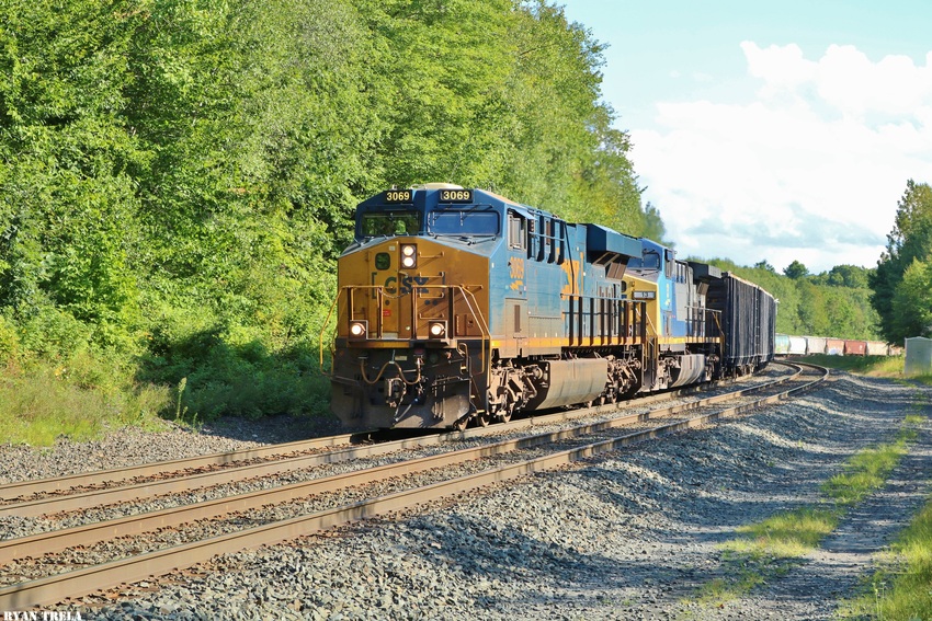 Photo of CSX Westbound in Hinsdale MA