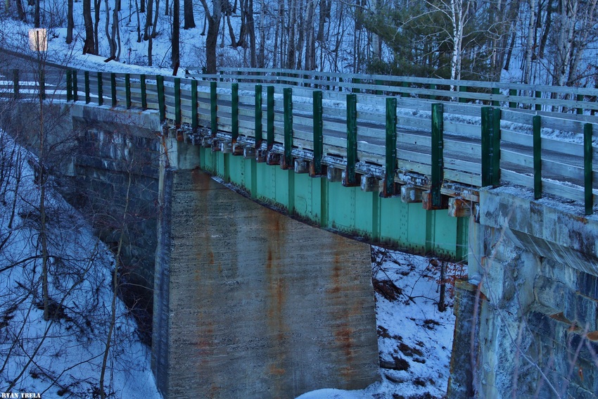 Photo of The old Summit Hill Rd. Bridge