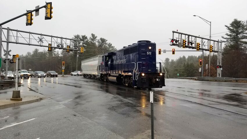 Photo of NA-1 / 512 Crossing 101A & 122 in Amherst