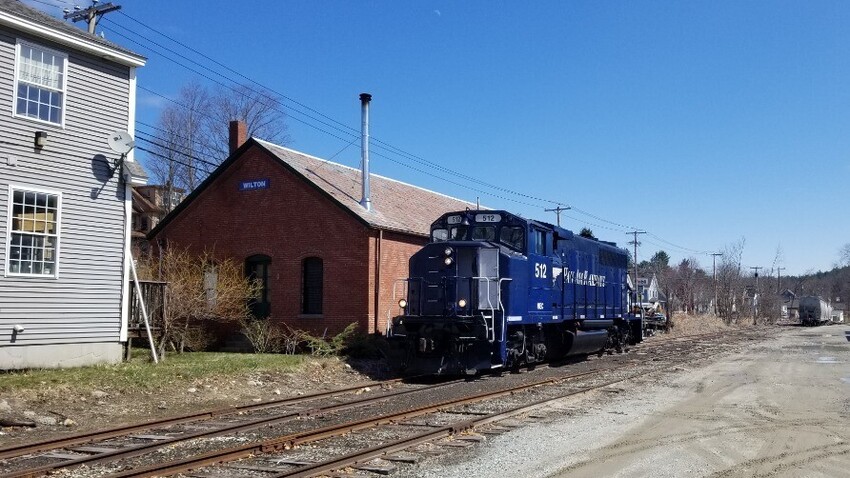 Photo of NA-1 / 512 by the Wilton Freight House