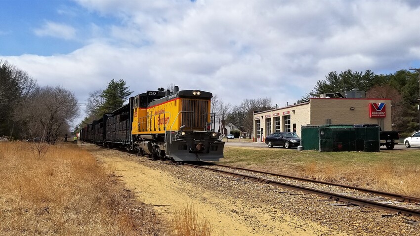Photo of NEGS 2555 at Manville Road in Tilton