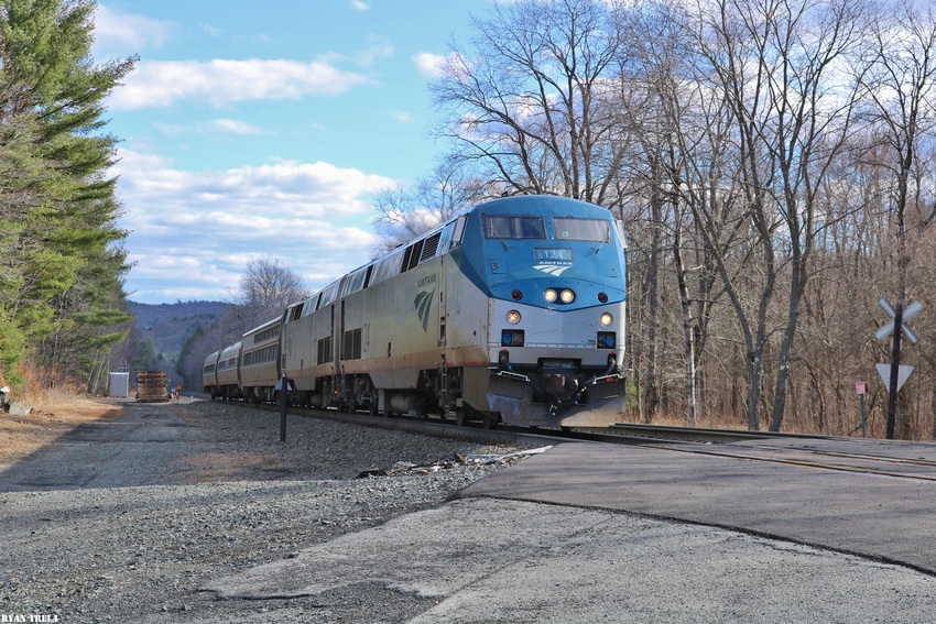 Photo of Amtrak 449 in Washington