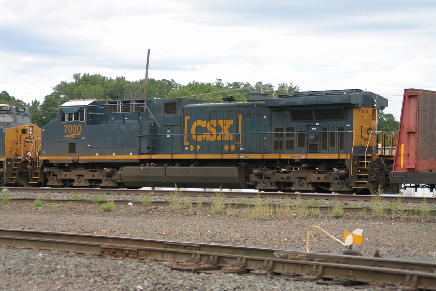 Photo of CSXT 7000 at West Springfield, MA