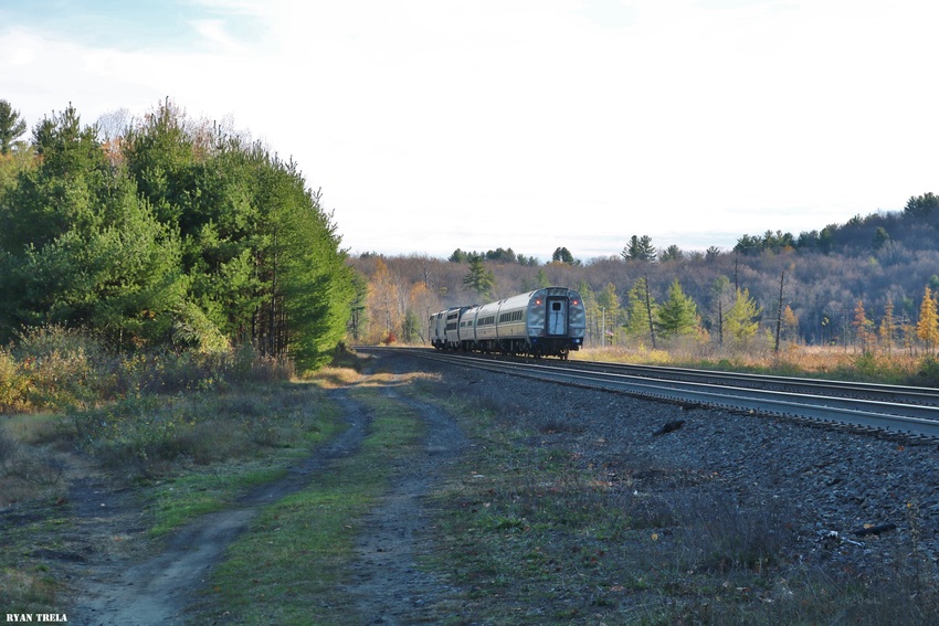 Photo of Amtrak 448 at Muddy Pond