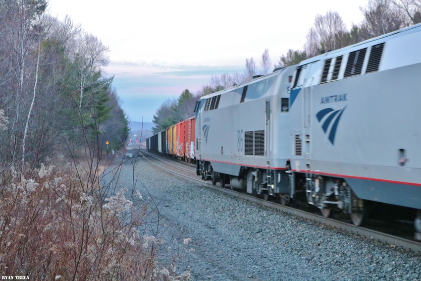 Photo of Amtrak 449 passes CSX Q425