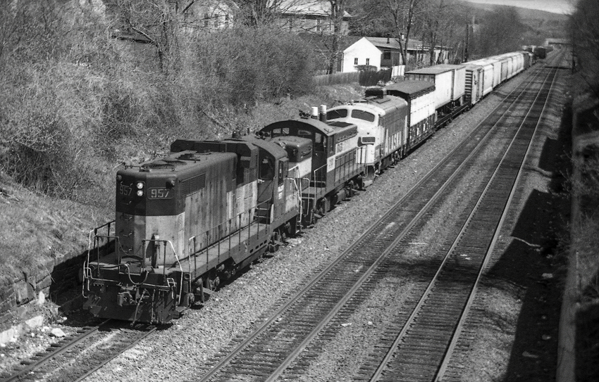Photo of Mass Central Departing Palmer with Lots of Power - Spring 1994