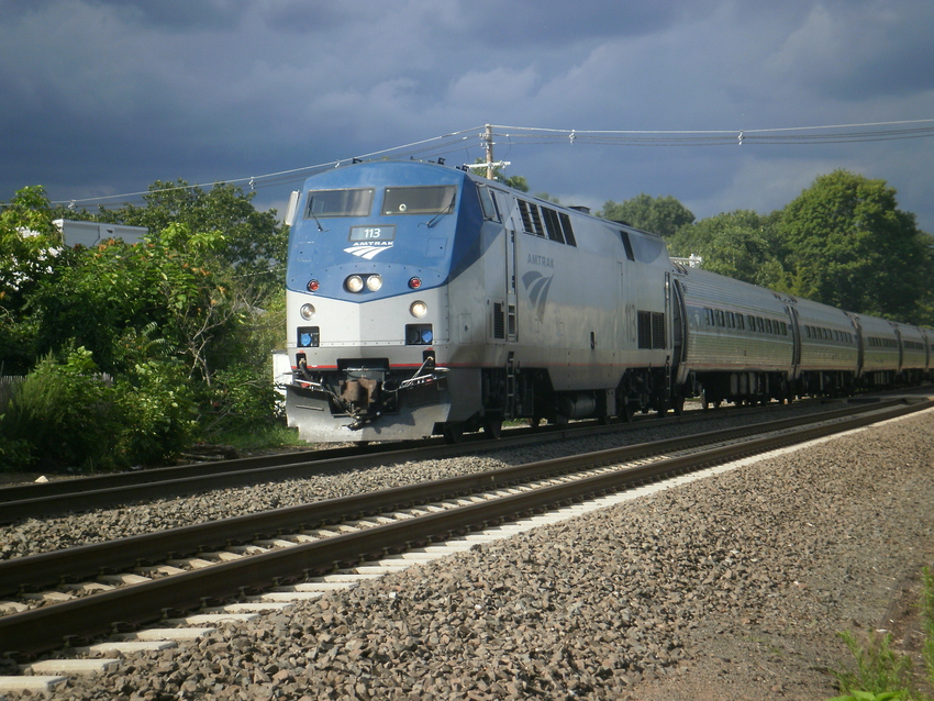 Photo of Amtrak at Wallingford   southbound