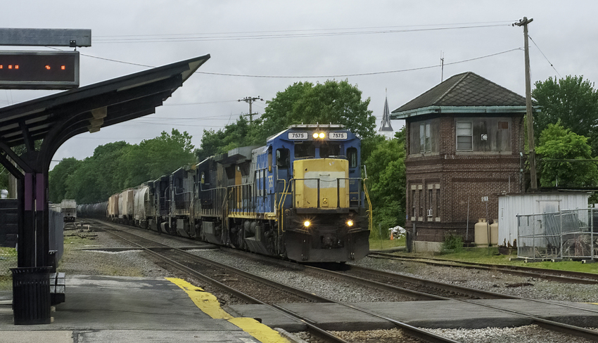 Photo of EDPO Passing Ayer Tower on 1st Day as CSX Train